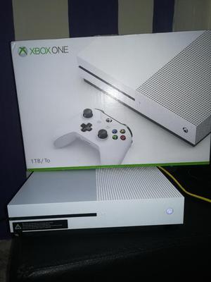 Vendo Excelente Xbox One S de 1 Tb