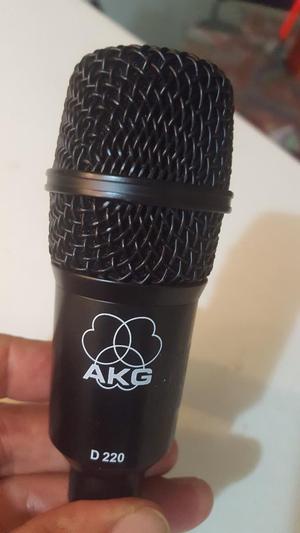Microfono Akg D220 para Grabar Bateria.