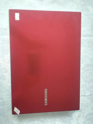 Portátil Samsung Notebook Np300 V4A Core i5 4Gb RAM 1Tb DD