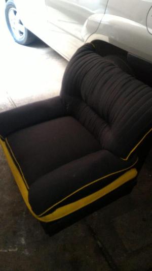 Sofa Pequeño Moderno