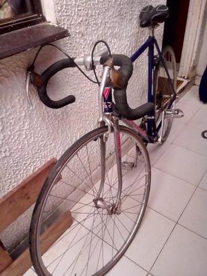 Vendo Bicicleta Semiprofesional.