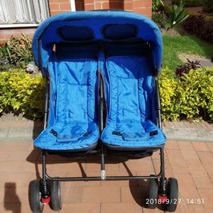 Coche Gemelar