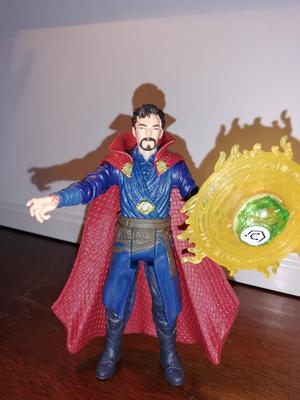 Figura Doctor Strange Marvel
