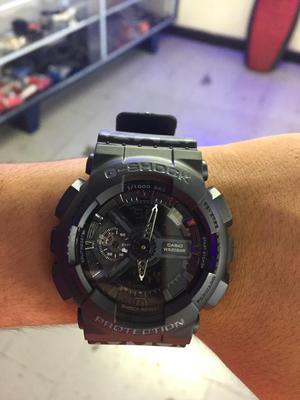 G Shock Negro Mate con Gris