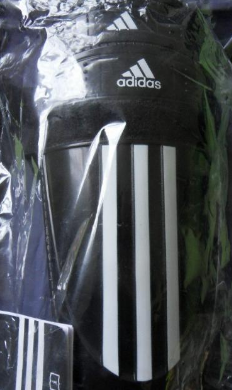 canilleras Adidas talla XL // nuevas