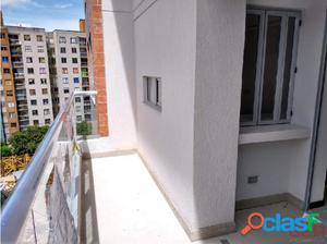 APARTAMENTO CERCA AL BARRIO LOS COLORES