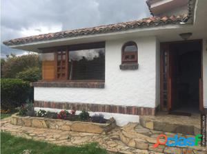 SE VENDE CASA CAMPESTRE EN CHIA