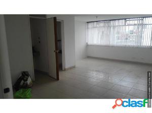 Venta y Arriendo Oficina Chico