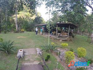 Vendemos granja por la vía Charco Azul - Vda. DAMAS ABAJO