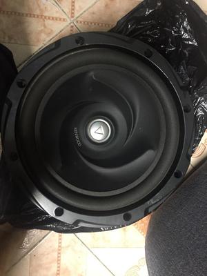 Bajo 12” Tornado Kenwood