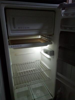 vendo Nevera
