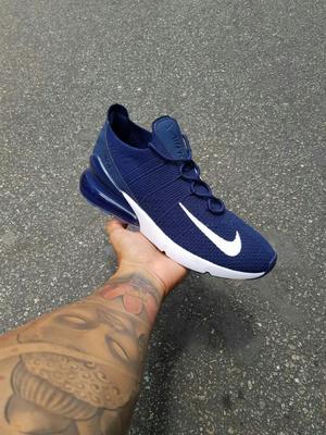 270 Nike