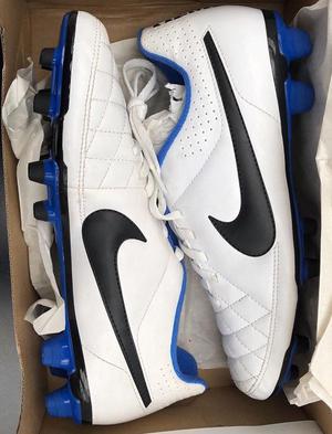 Guayos Nike Tiempo