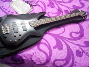 Bajo activo Ibanez SR300