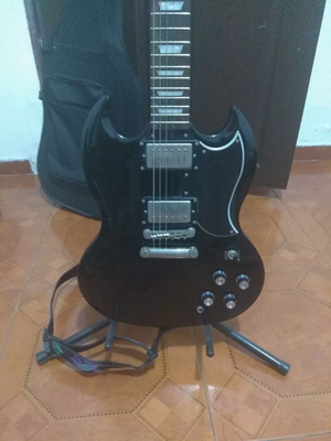 Epiphone Sg G400 Negra