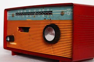 Radio antiguo Philips
