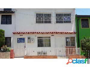 APARTAMENTO EN ARRIENDO CANELOS