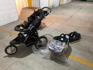 Coche Baby Trend Expedition Travel System