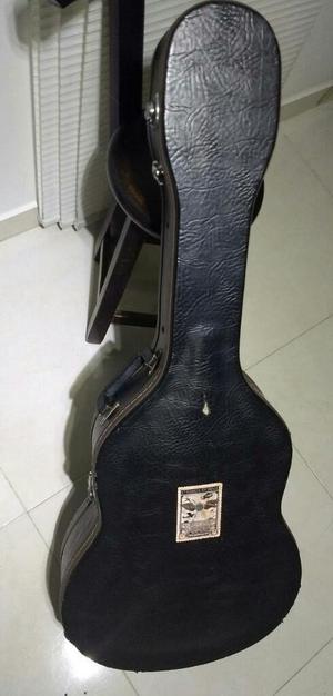 Vendo Estuche Importado para Guitarra