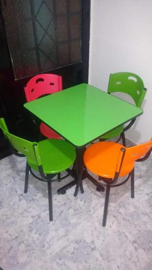 Venta de mesas y sillas para puesto de comidas o heladeria