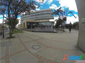 Local en Zona Franca mls18-428DC