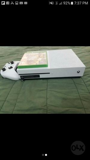 Vendo O Cambio Xbox One S Dos Controles