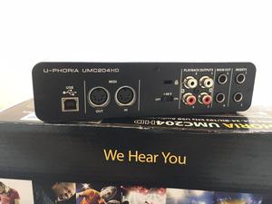 Interfaz 204HD BEHRINGER