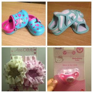 Vendo Nuevo, Kit de bebe: Zapatos, Crocs, moñas y chupo