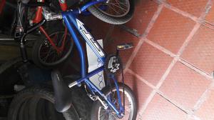 Se vende bonita bicicleta numero 16 para ninoo 