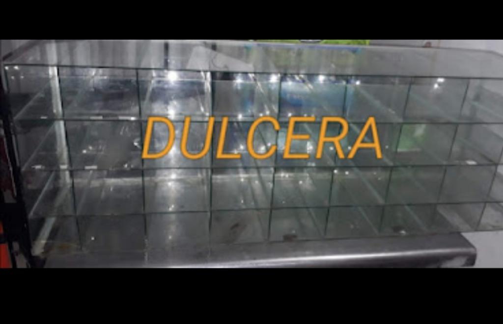 Exhibidor Dulcera en Vidrio