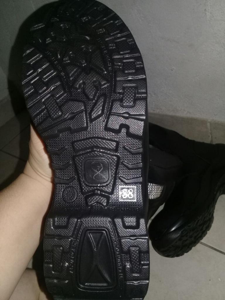 Botas de Seguridad con Platina