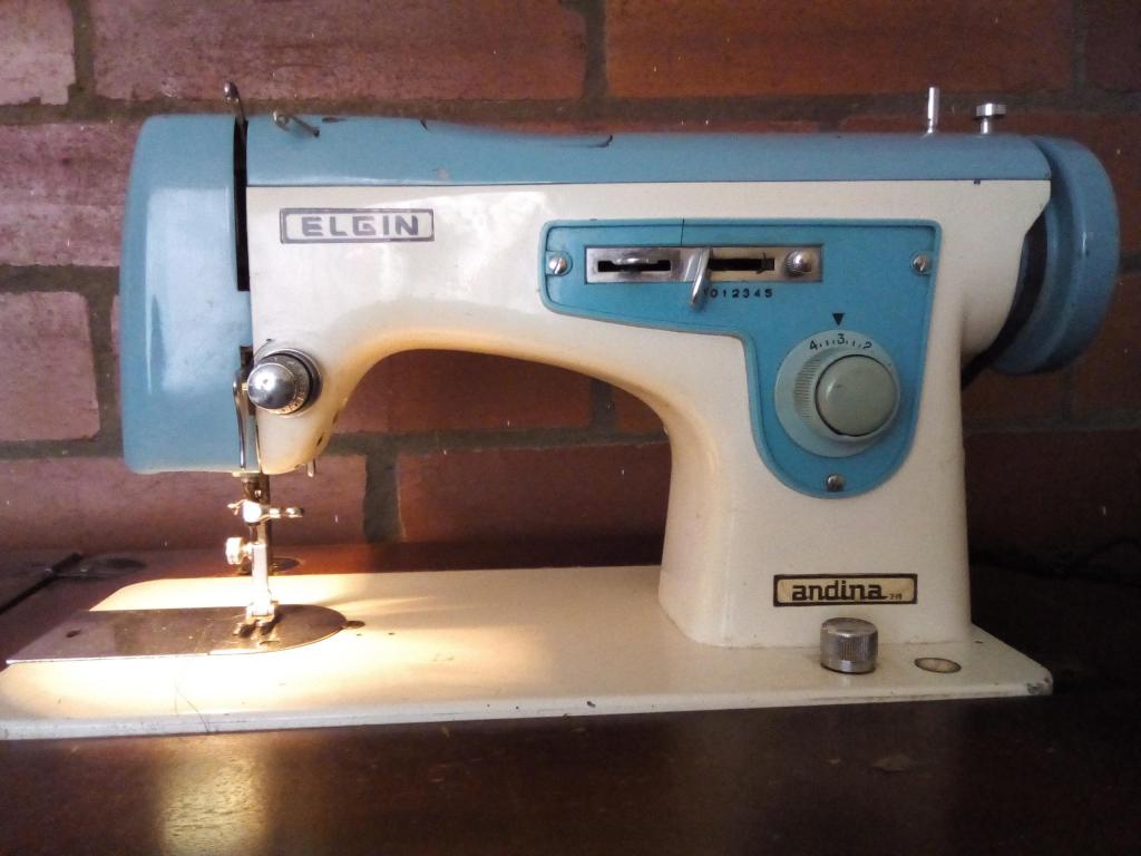 Maquina de coser ELGIN ANDINA Informes Cel:
