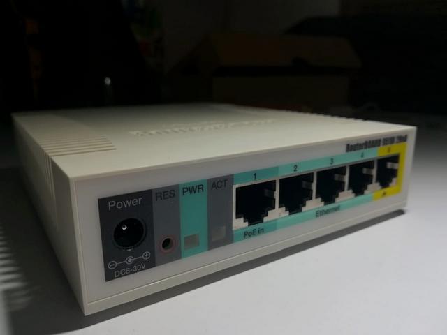 MIKROTIK ROUTHERBOARD RB951