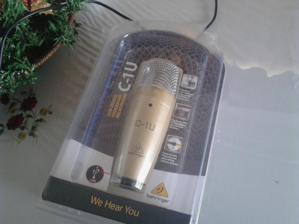 Microfono Condensador Behringer C1u Usb