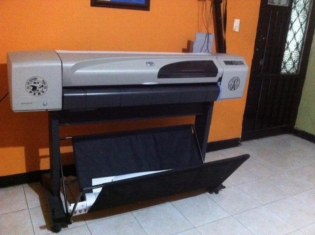 Plotter en Buen Estado