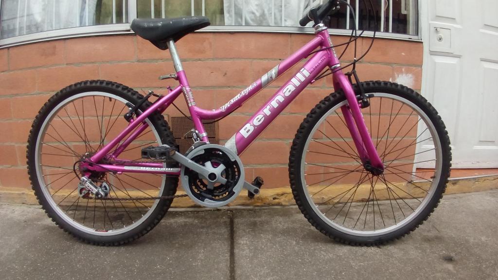 Bicicleta rosada