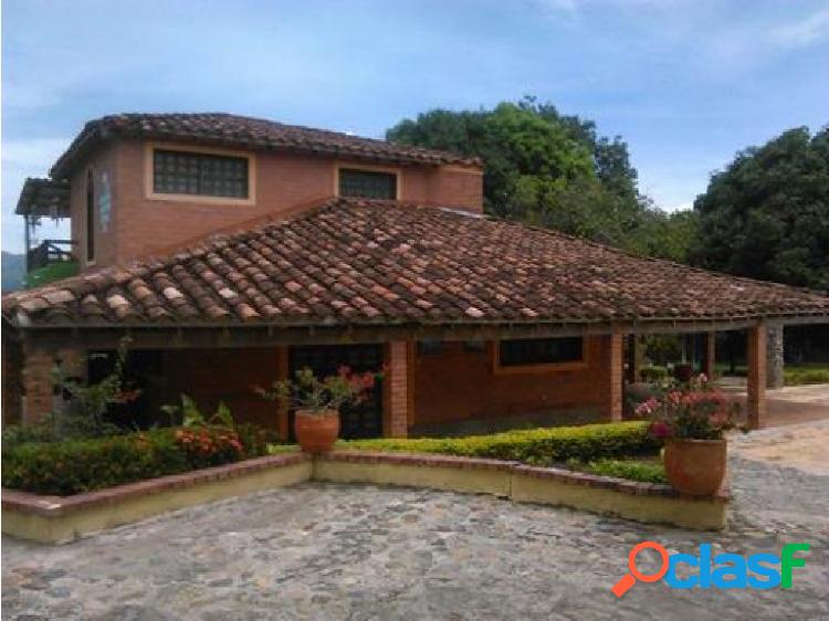 FINCA SOPETRAN 3930 MTS PISCINA 480 MILLONES
