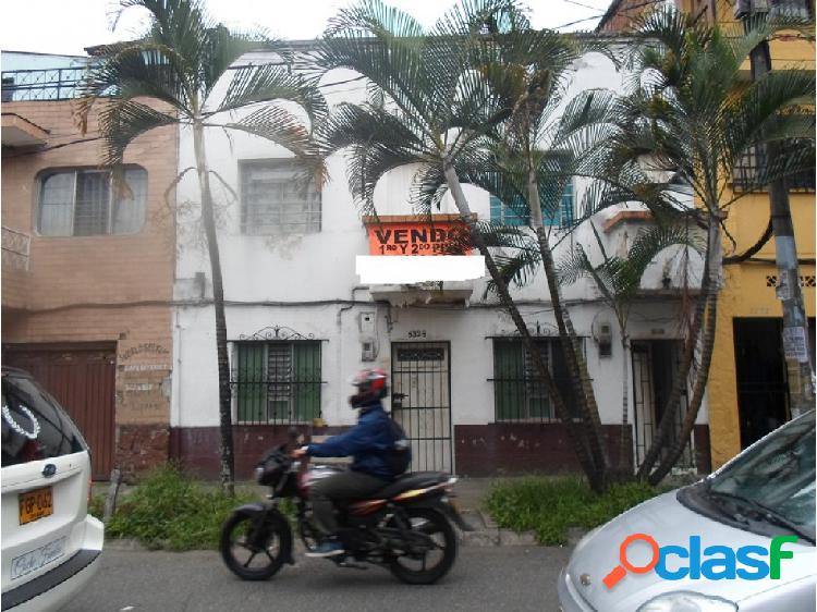 VENDE CASA EN MEDELLIN 600 MILLONES