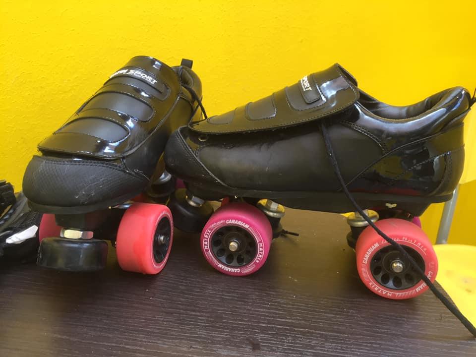 patines y protecciones roller derby