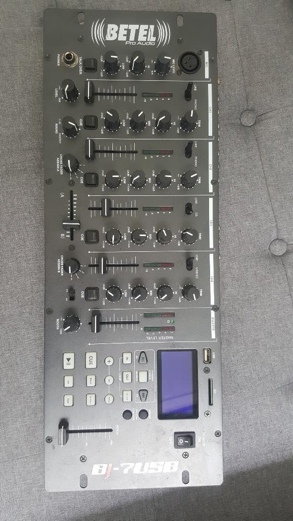 Bj7usb 41channel Professional Mixer.