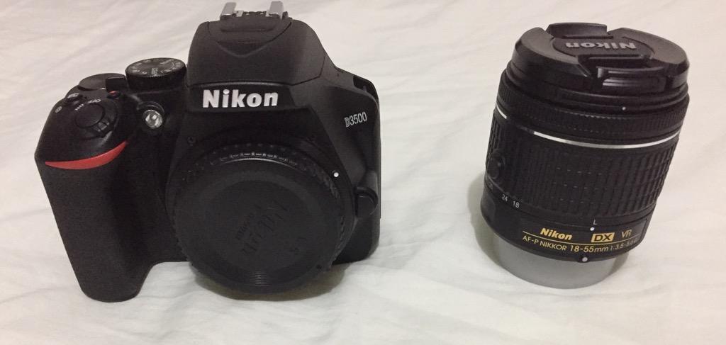 Nikon D con Lente Nikkor Mm