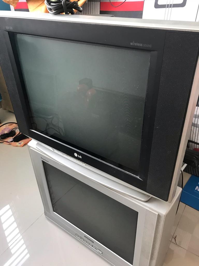 Televisores de 21”