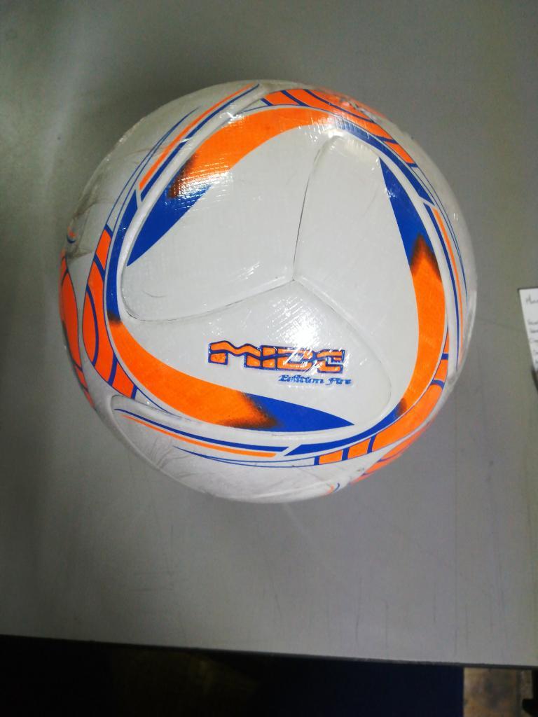 Balón Competitivo de Fútbol Midc 5