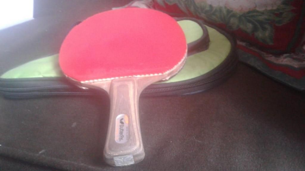 Raqueta de tenis de mesa profesional betterfly petr korbelfl