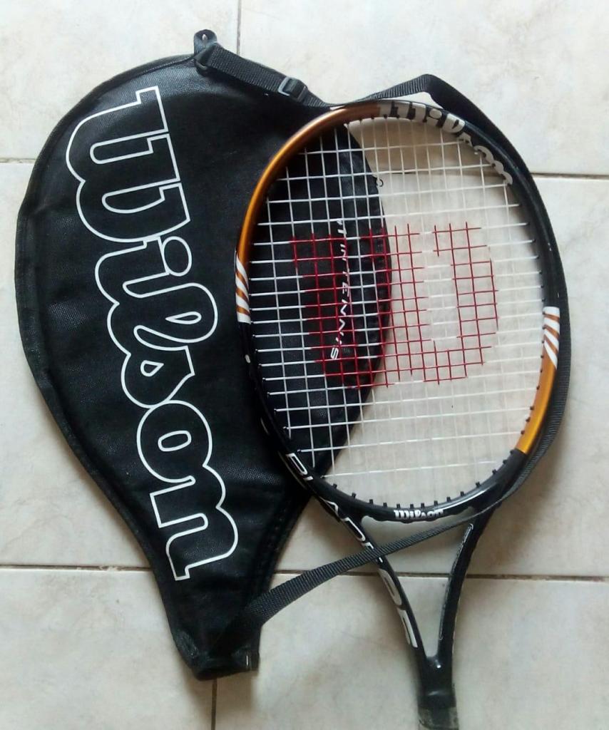 raqueta de tennis