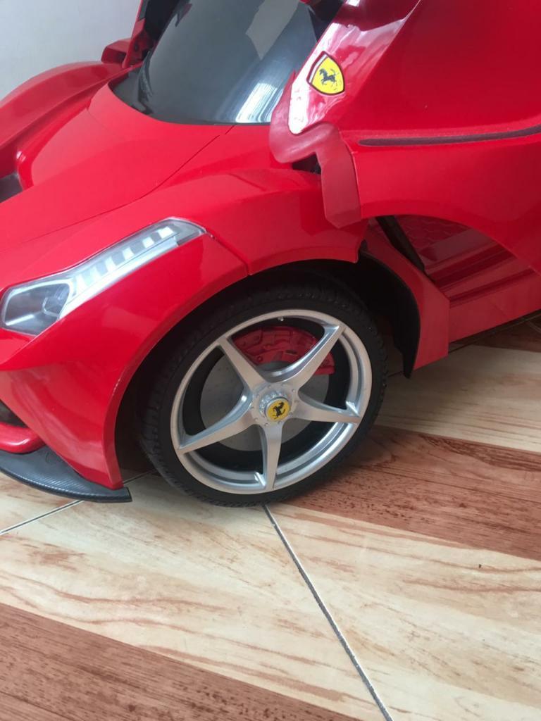 Carro Usado Niño Marca Ferrari