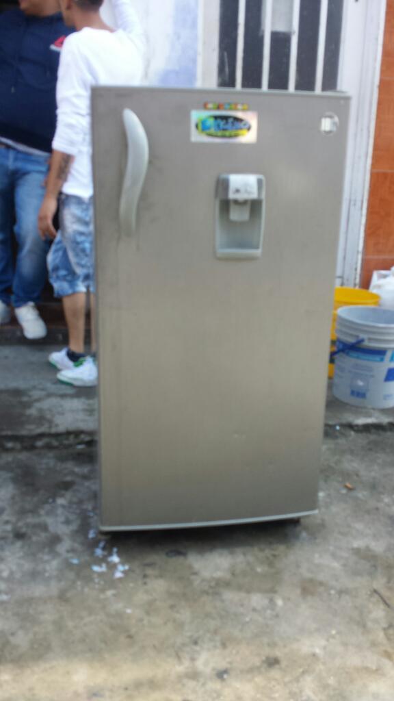 Vendo Full Nevera