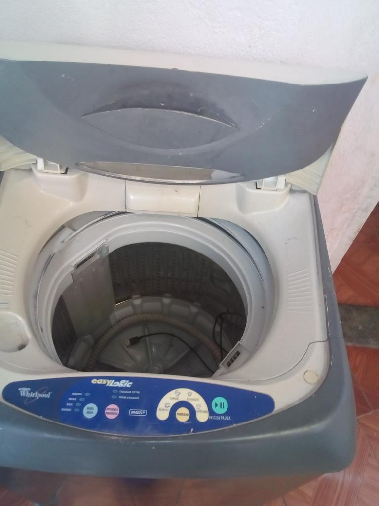 Vendo Lavadora para Repuestos Whirpool