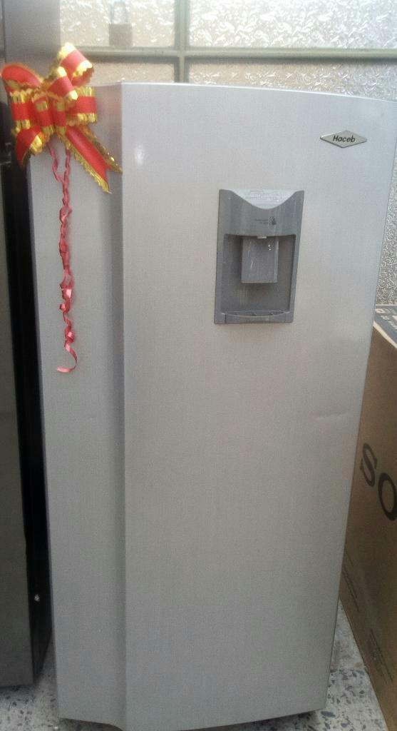 Vendo Nevera Haceb 245 Lts