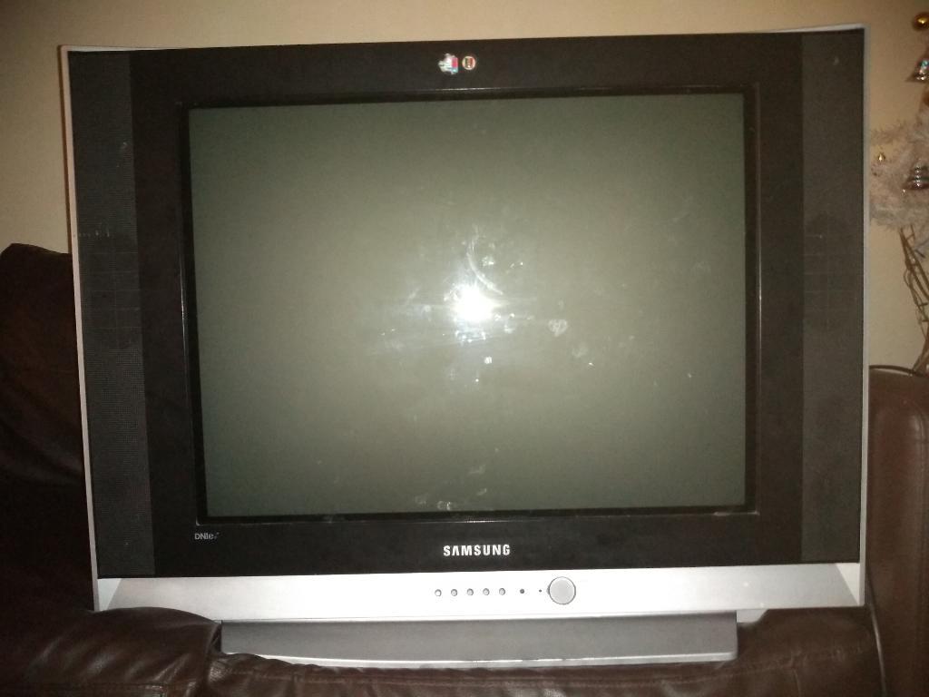 Tv Samsung Grande 30 P.